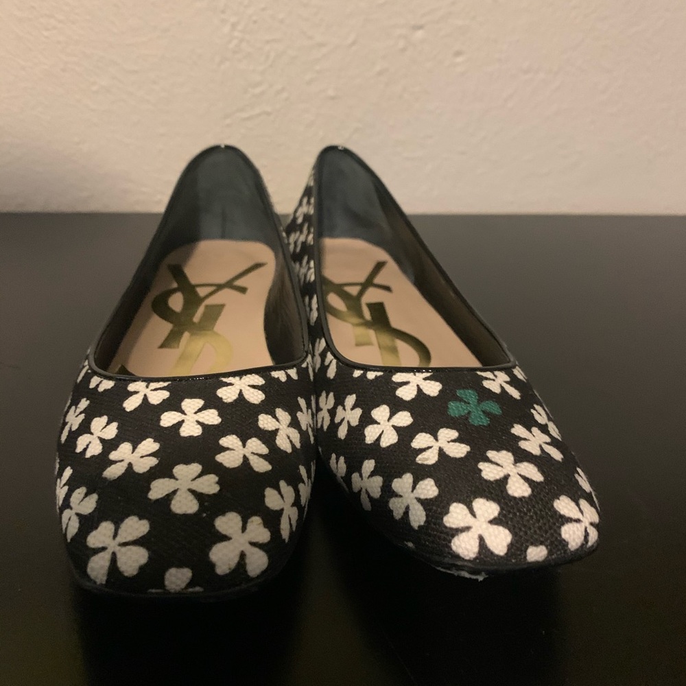 YSL flat loafer w/green clover